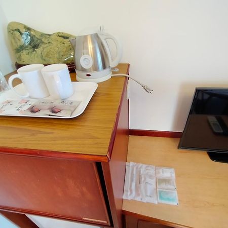 陶陶居商旅 Tautauchu Hotel Хуалиен Сити Екстериор снимка