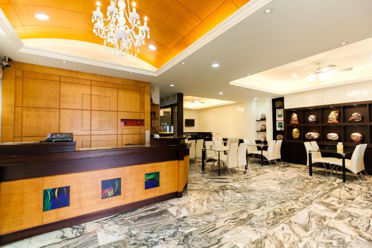 陶陶居商旅 Tautauchu Hotel Хуалиен Сити Екстериор снимка