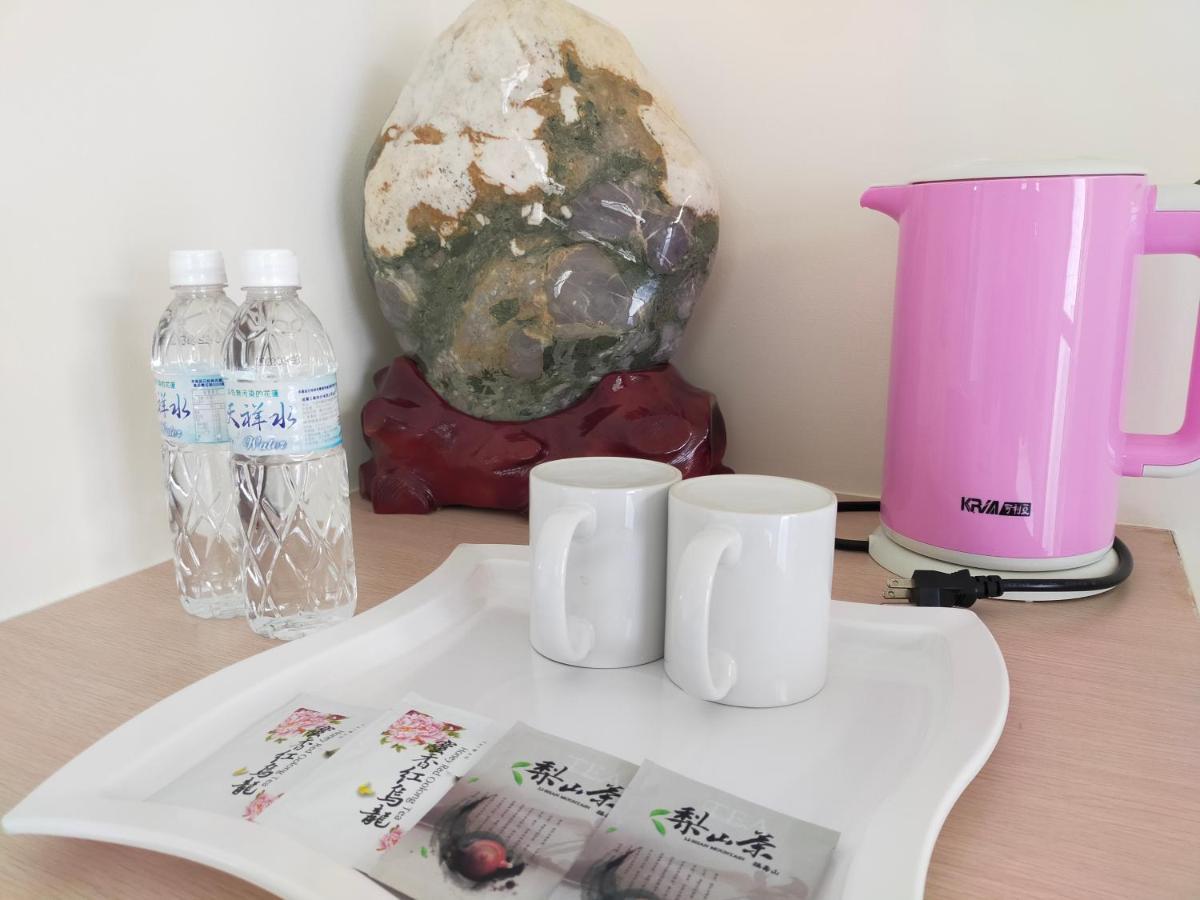 陶陶居商旅 Tautauchu Hotel Хуалиен Сити Екстериор снимка