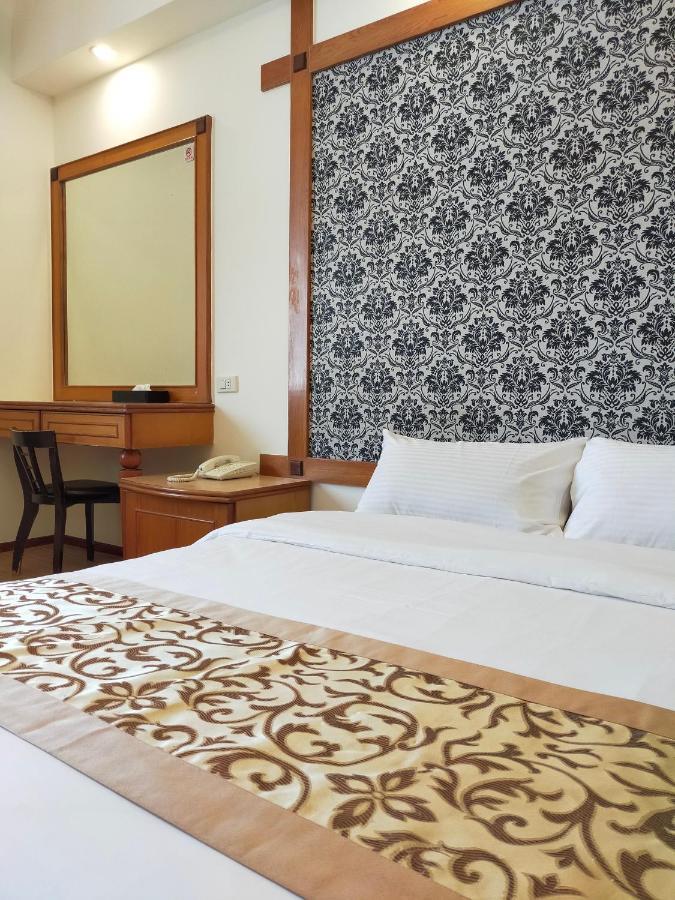 陶陶居商旅 Tautauchu Hotel Хуалиен Сити Екстериор снимка