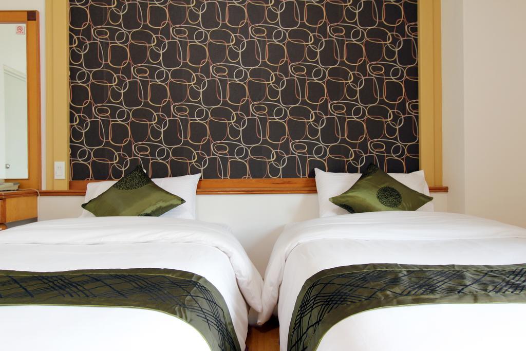 陶陶居商旅 Tautauchu Hotel Хуалиен Сити Екстериор снимка