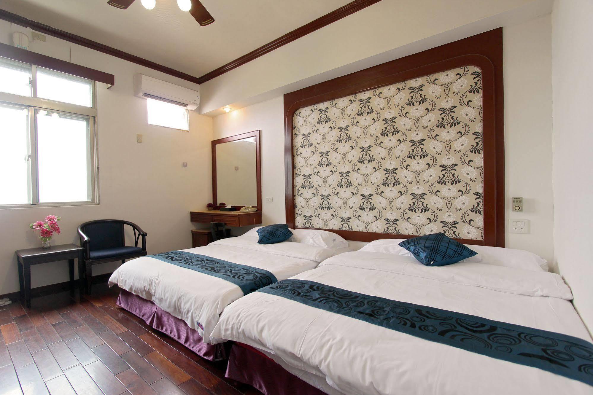 陶陶居商旅 Tautauchu Hotel Хуалиен Сити Екстериор снимка