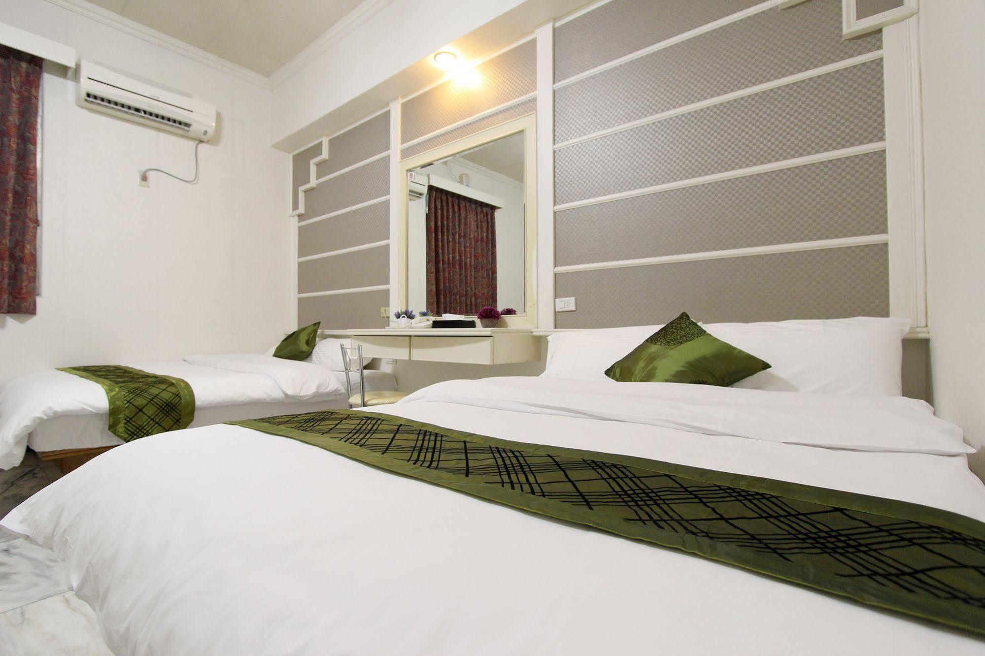 陶陶居商旅 Tautauchu Hotel Хуалиен Сити Екстериор снимка